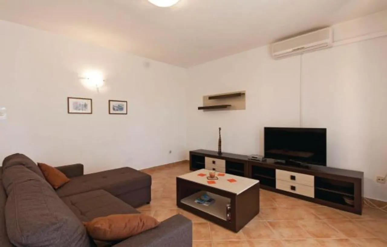 Apartment Vesna 812 Medulin