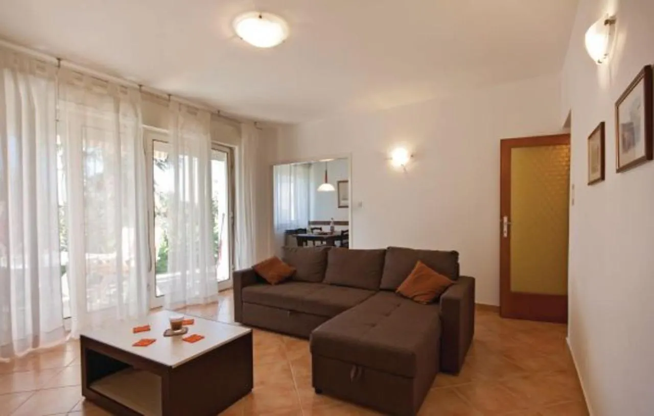 Apartment Vesna 812 Medulin